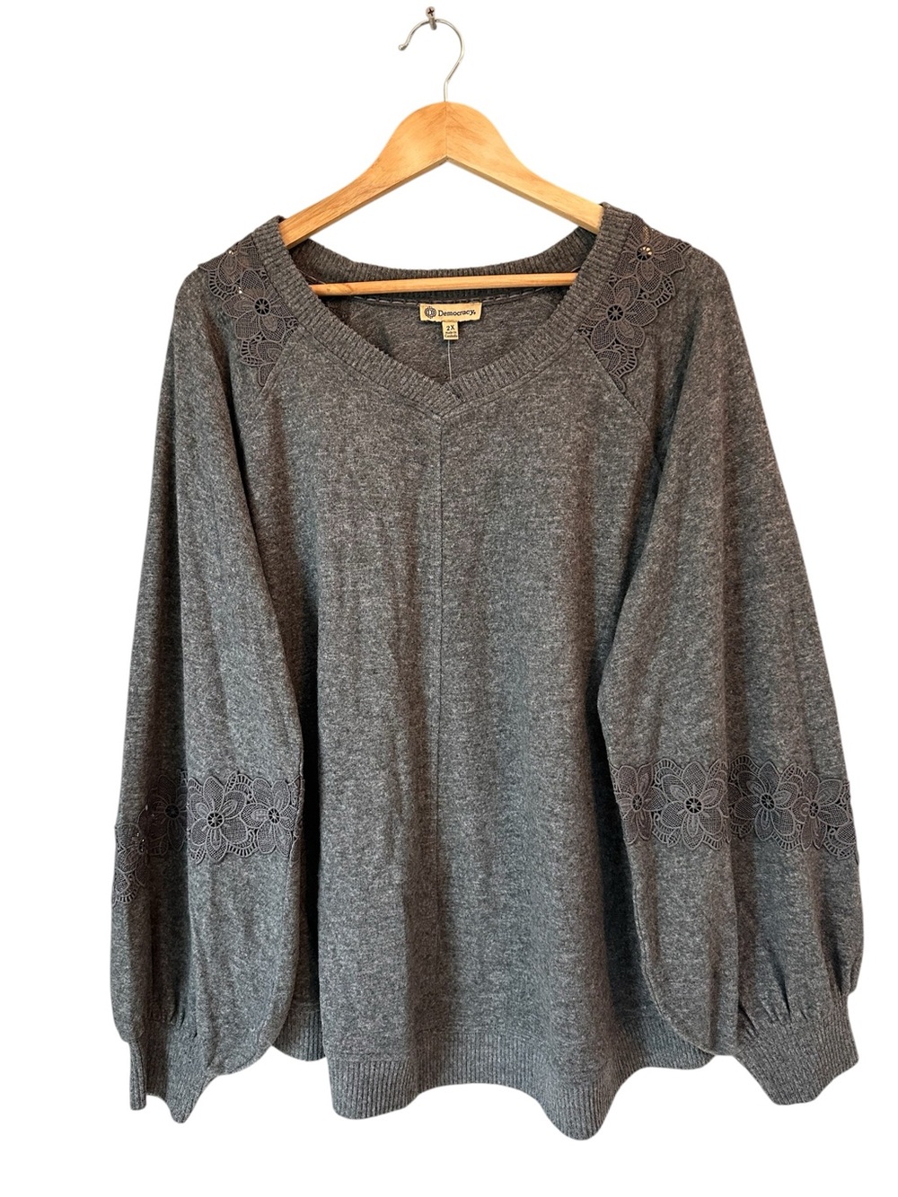 Democracy Gray Embroidered Balloon Sleeve Sweater – Size 2X – NWT
